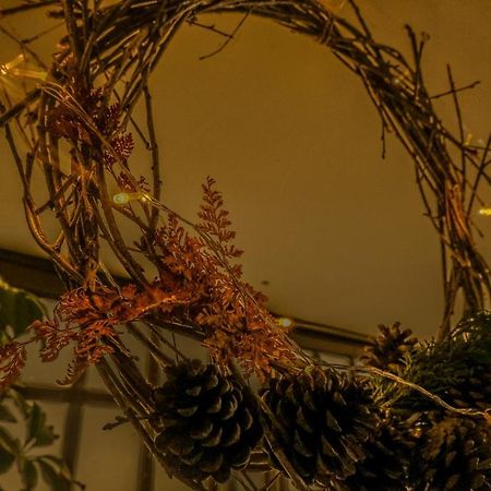 Dora Hostel Да Лат Екстериор снимка